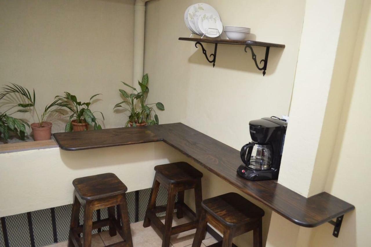 אלאג'ואלה #4 Private Room Close To Airport מראה חיצוני תמונה